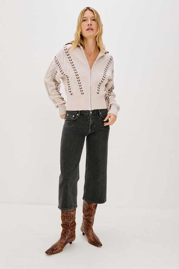 Lune - Oatmeal Brown Whip Stitch