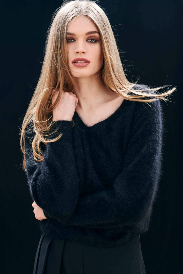 Brushed Boxy Vee - Night