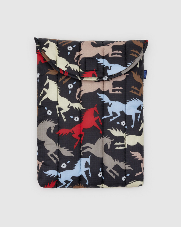 Puffy Laptop Sleeve 13"/14 - Horse Cut Outs
