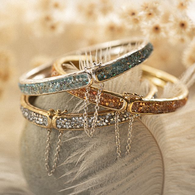 Kristal HInge Bangle - Honeyglow