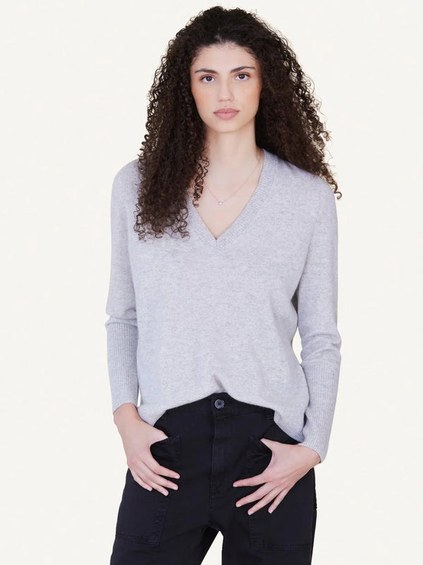 Ava Cashmere V-Neck - Heather Grey