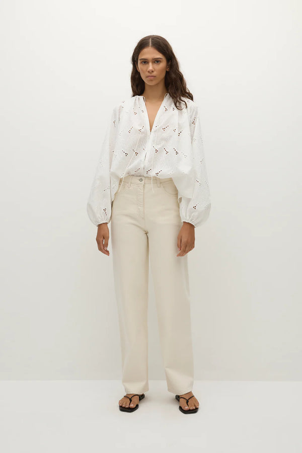 Thora Blouse - Birgitta Broderie Anglaise White