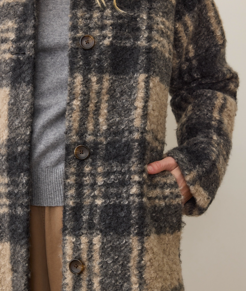 Aspen Coat - Black/Oat Plaid