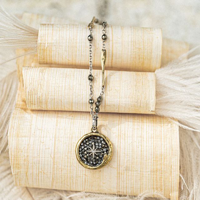 Lume Chain - Pyrite - 28"