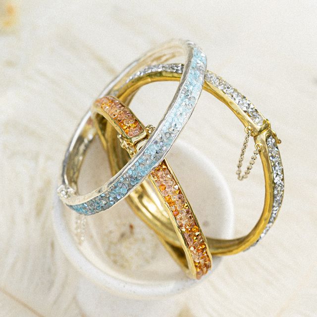 Kristal Hinge Bangle - Lunessense
