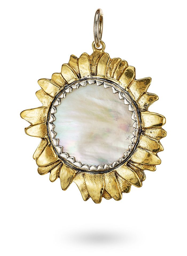 Moon Daisy Large White Pearl Pendant - Brass, SS, Frsh Pearl