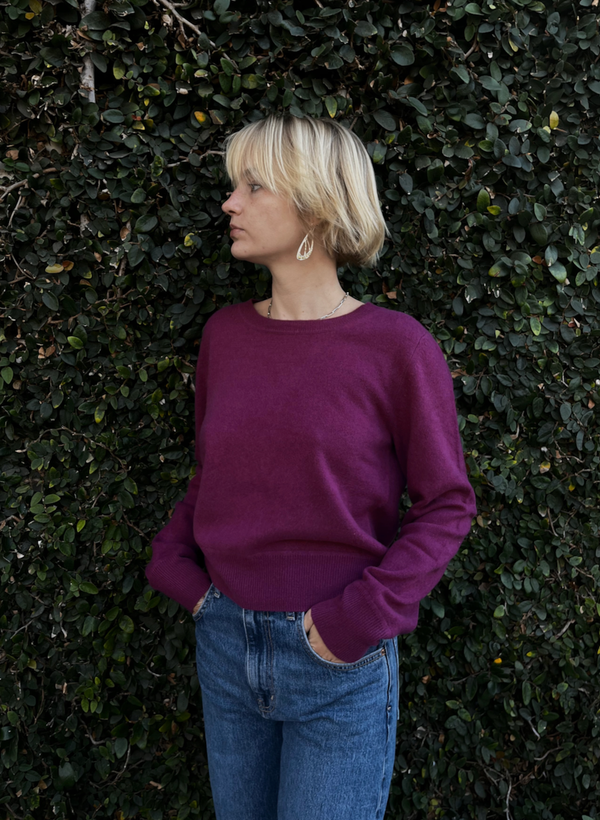 Crew Pullover - Magenta
